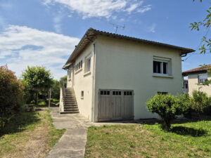 MONTAUBAN :MAISON SUR DEUX NIVEAUX D’ENVIRON 140 M2  TERRAIN